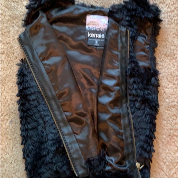 Fur vest - Picture 5 of 6